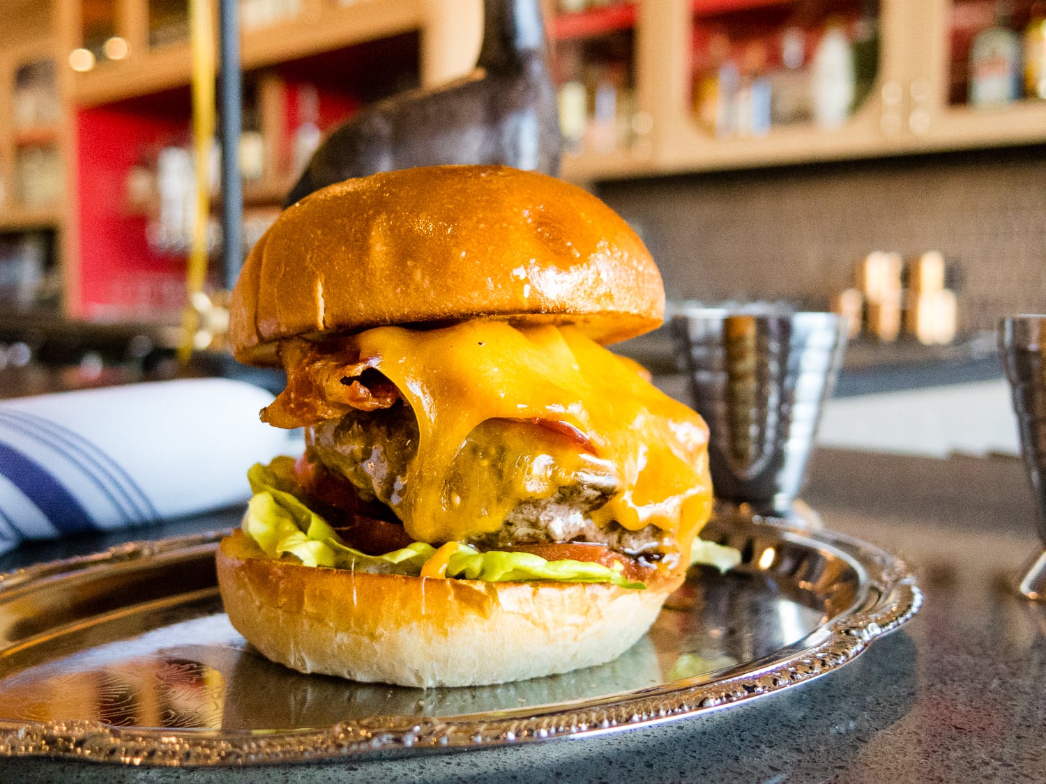 burger-royale-copyright-michael-hiller-9