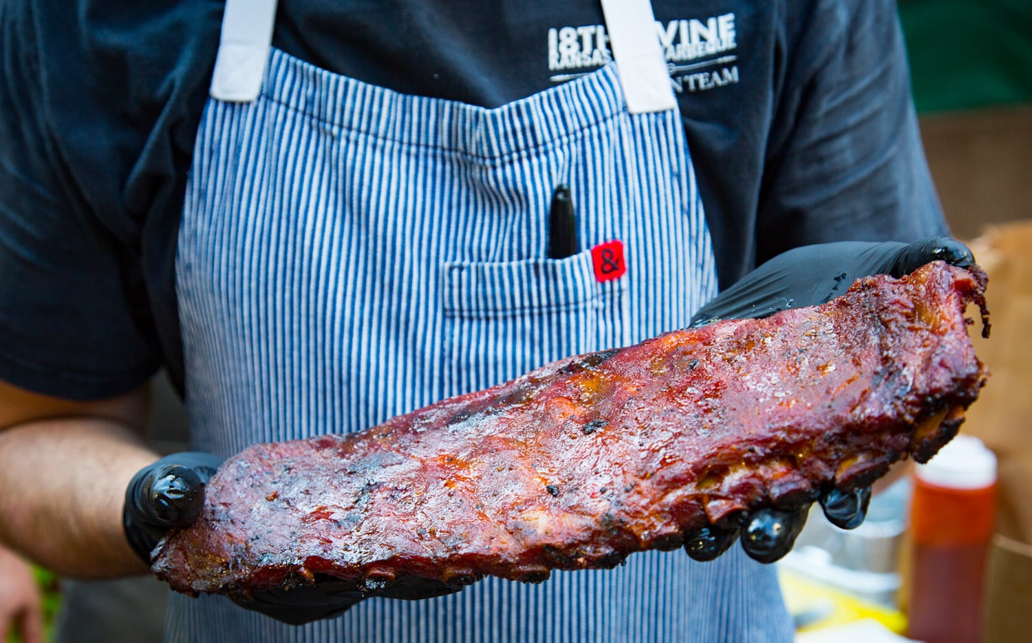 cafe-momentum-pitmasters-picnic-bbq-2016-thanksgiving-square-copyright-michael-hiller127