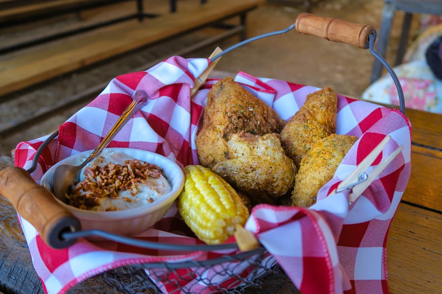 quincys-chicken-shack-2016-copyright-michael-hiller-071