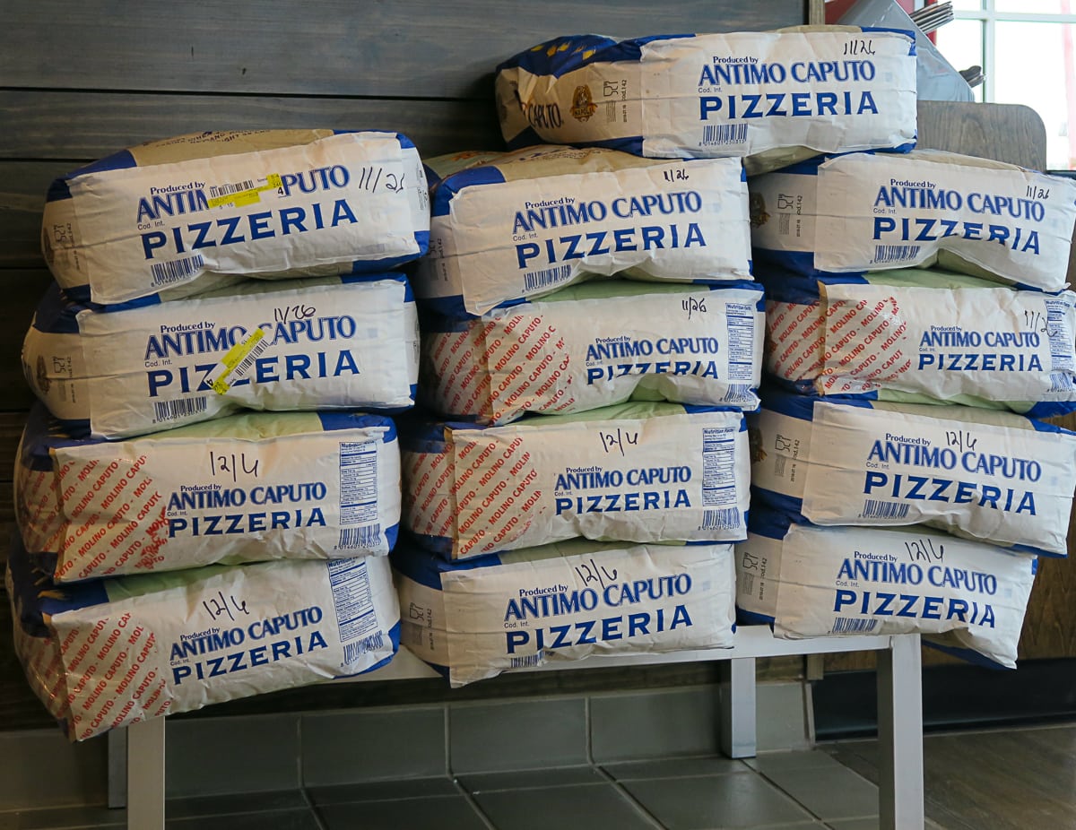persona-pizza-by-michael-hiller-2