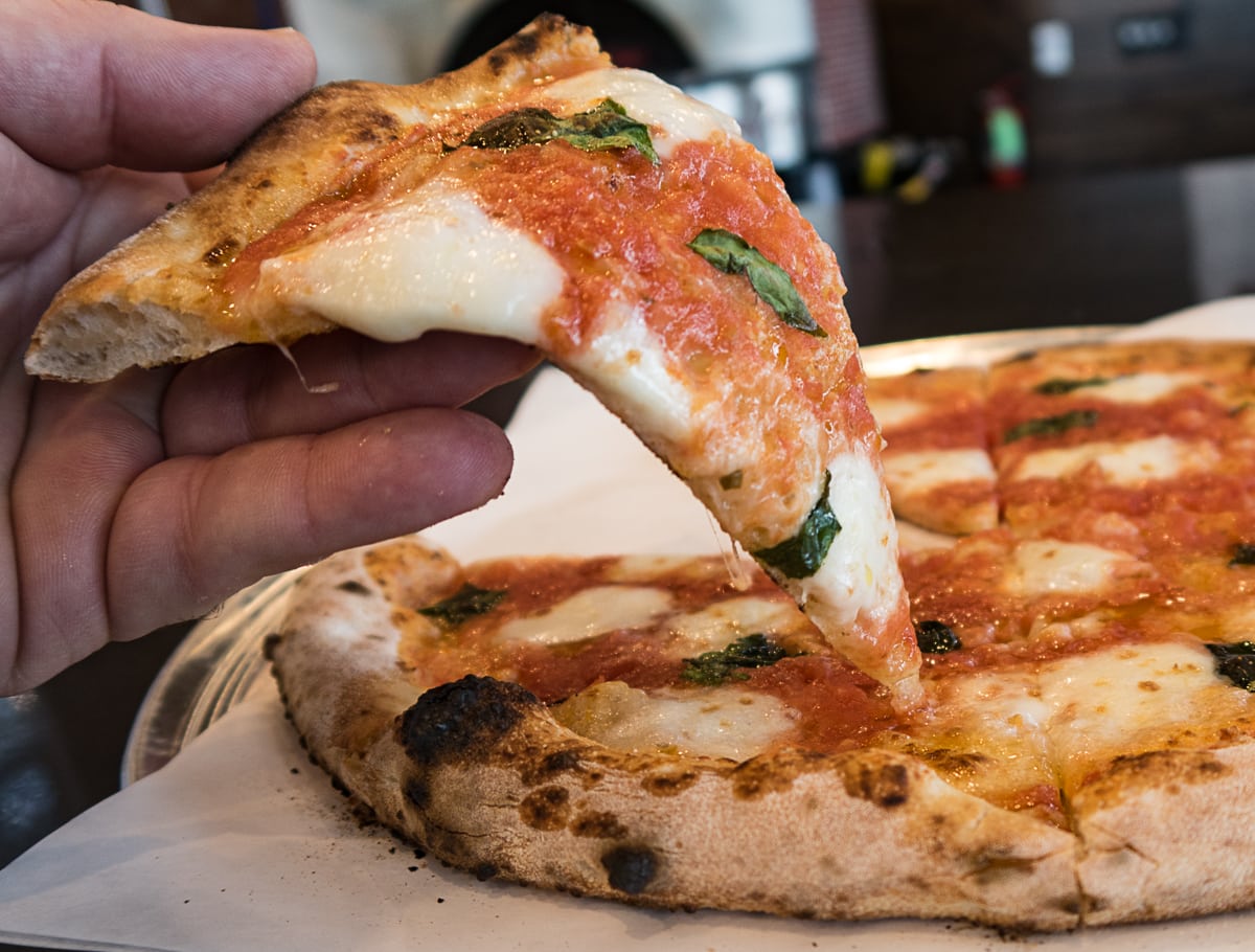 persona-pizza-by-michael-hiller-4