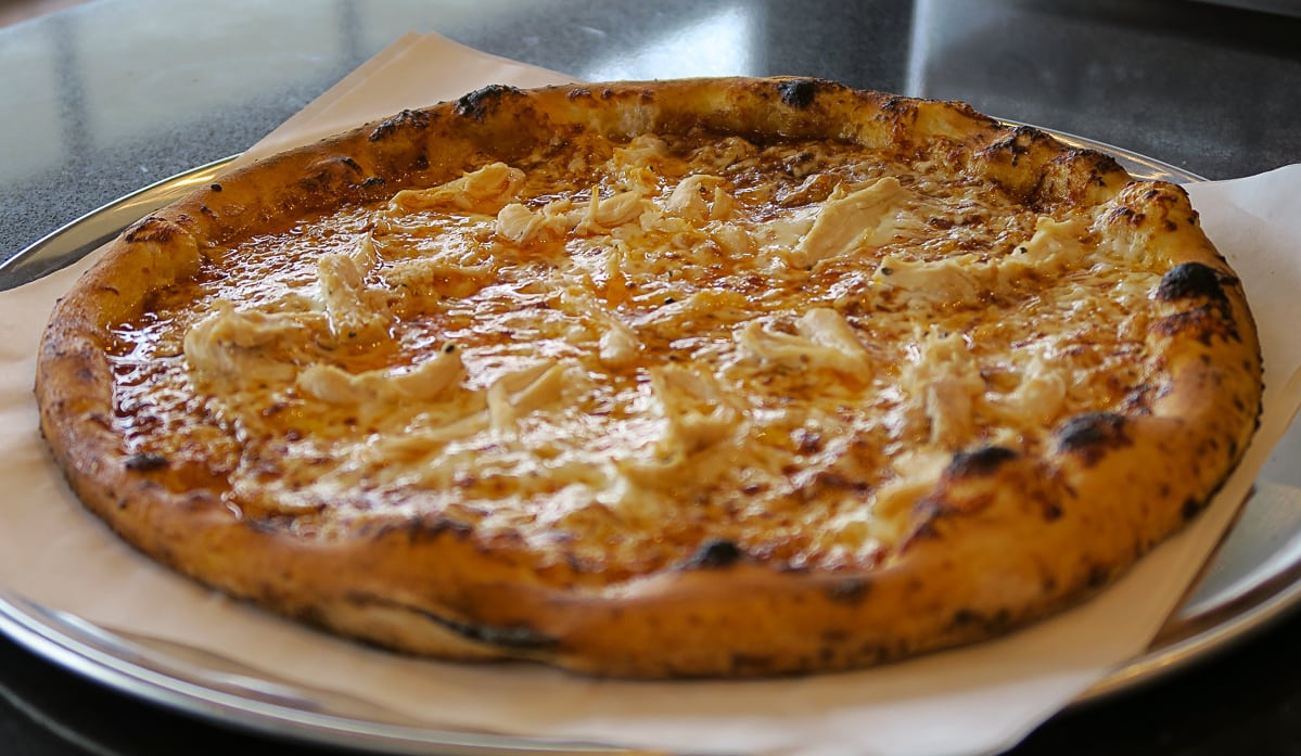 persona-pizza-by-michael-hiller-5