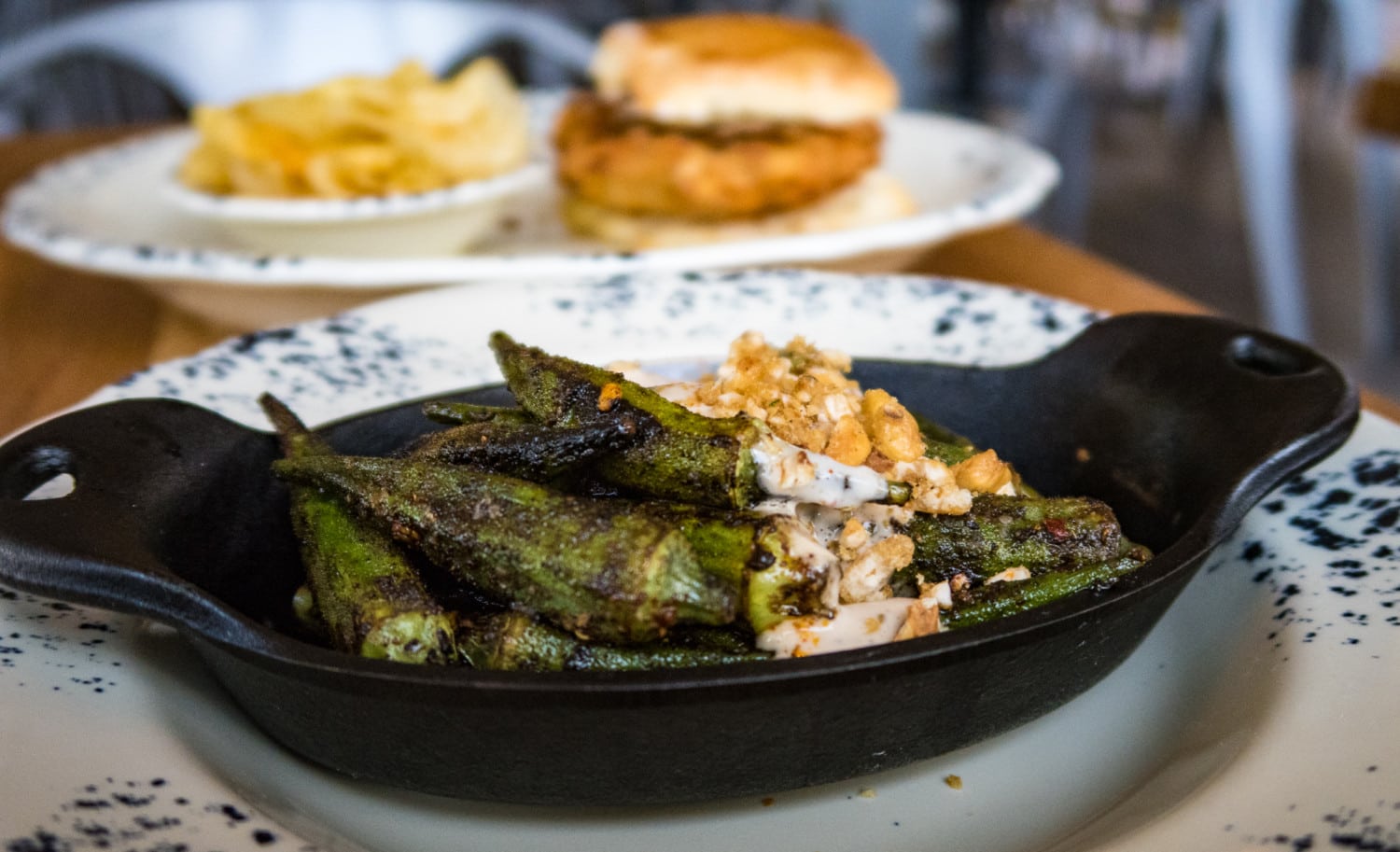 UPDATED WITH MENU Chef Omar Flores has a lot to cluck about at his new